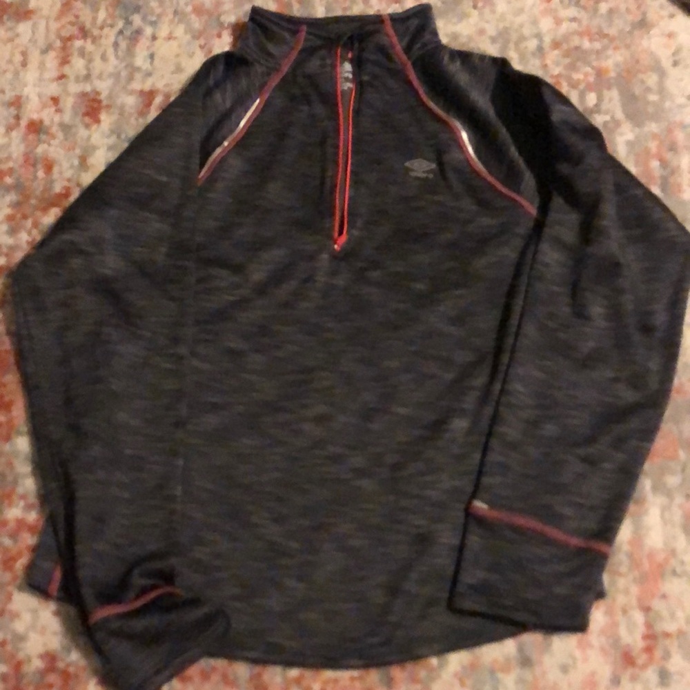 Umbro sweatshirt size XL
